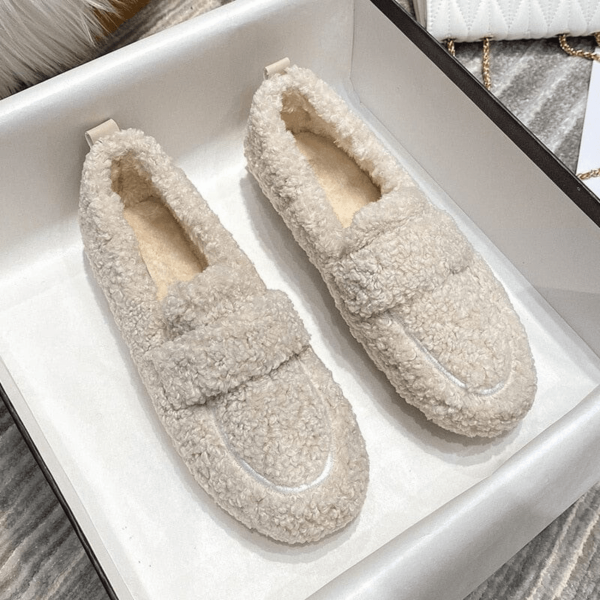 Warme Winter-Hausschuhe für Damen im Plüsch-Loafer-Design