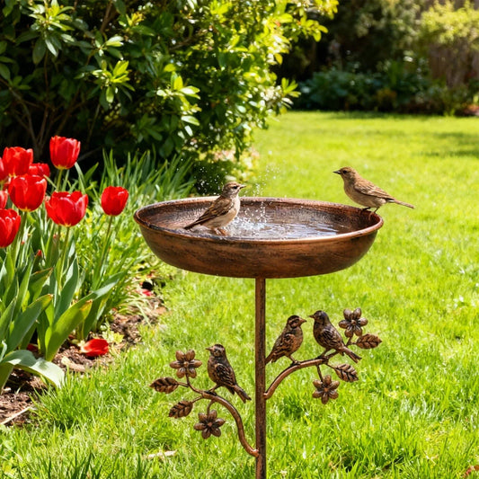 Gartenvogeltränke mit Deko-Schale und stabilem Spieß | Voglia