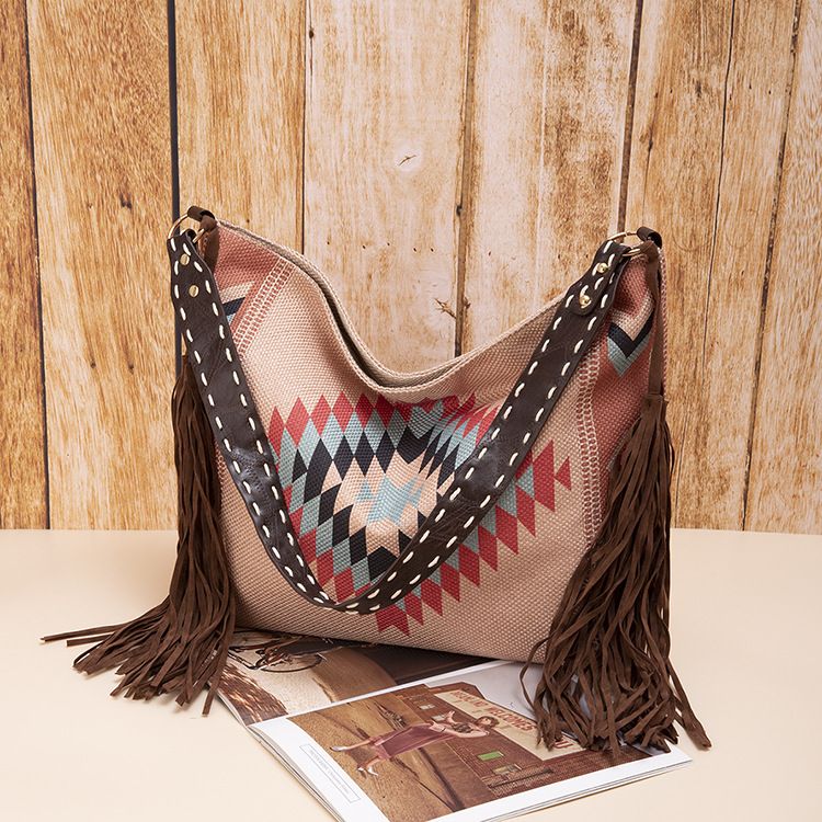 Sienna – Boho-Schultertasche mit Fransen