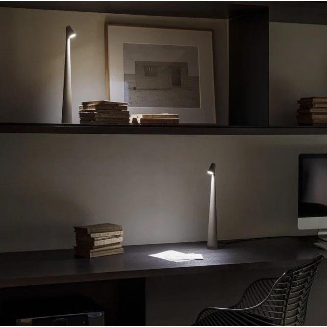 Nordische Minimalistische LED-Nachttischlampe – Kabellos & Stilvoll