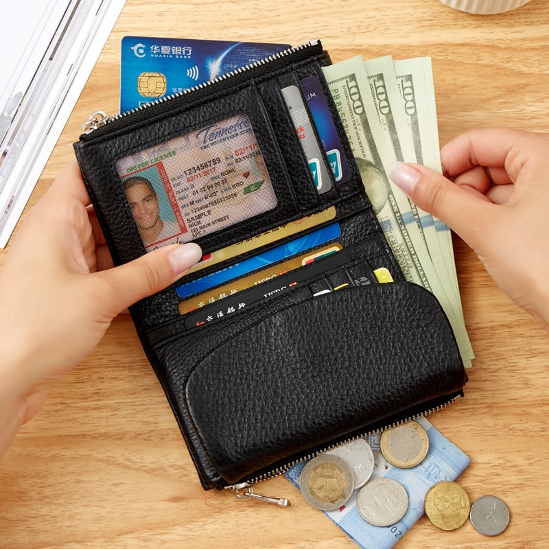 PebbleWallet – Kompakte RFID Lederbörse